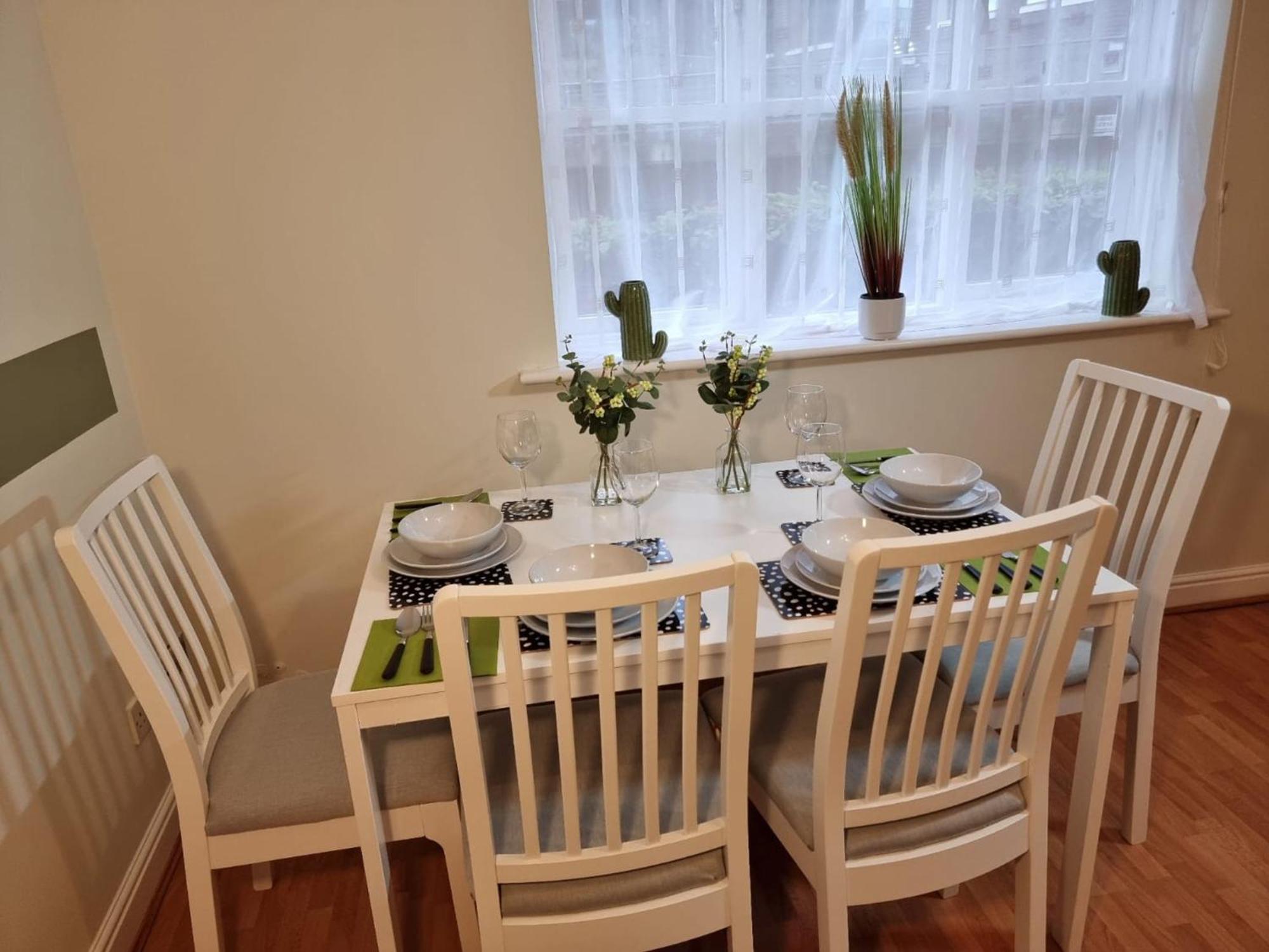 Century House Luxury Apartments Лондон Экстерьер фото
