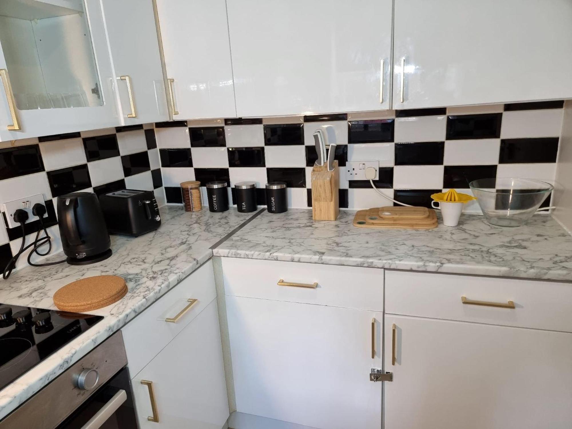 Century House Luxury Apartments Лондон Экстерьер фото